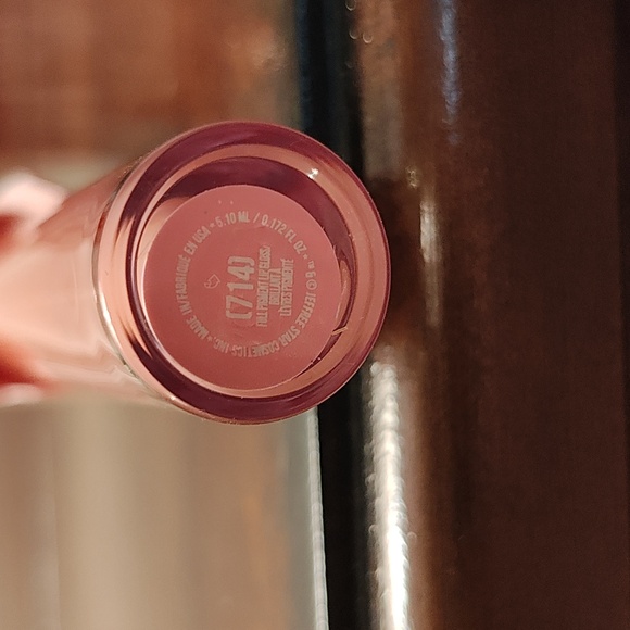 714 supreme gloss - Picture 5 of 5